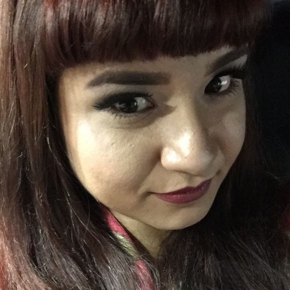 Meet your Posher, Cinsta - Picture 1 of 1